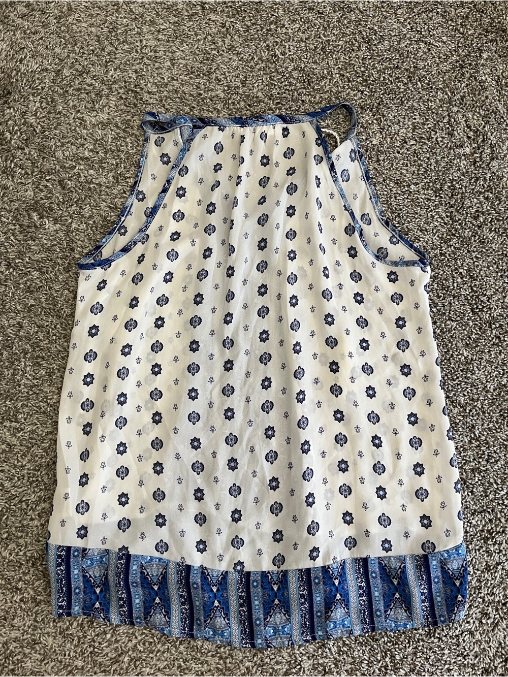 3/$12 Pink Republic Blue and White Boho Tassel Tank Top - Picture 3 of 3